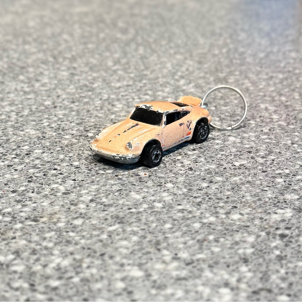 1974 Porsche 911 hot wheels key chain